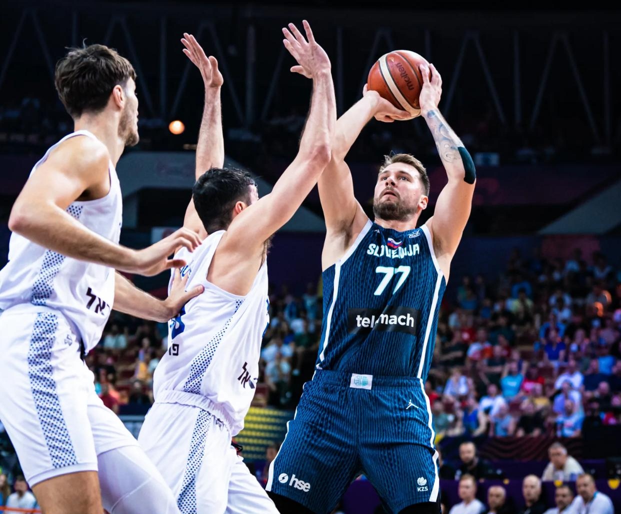 中欧体育官网包含冲刺阶段洛杉矶湖人备战NBA总决赛加时末段山东泰山调整名单以备欧冠，这操作让人直呼：JackeyLove爆冷击败加拿大队的词条